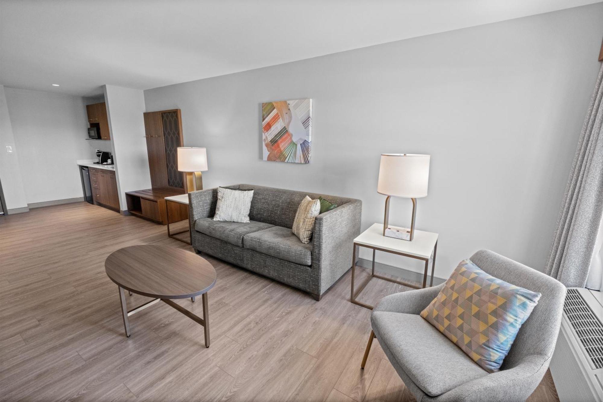 Holiday Inn Hotel & Suites Surrey East - Cloverdale By Ihg Exterior foto